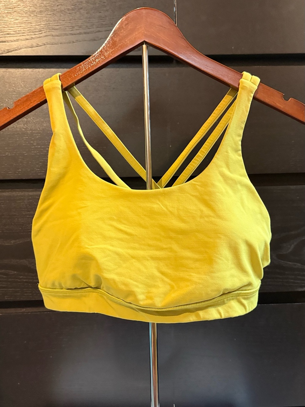 Lululemon Energy Bra Yellow Serpentine Size 10 Medium Support B-D Cup